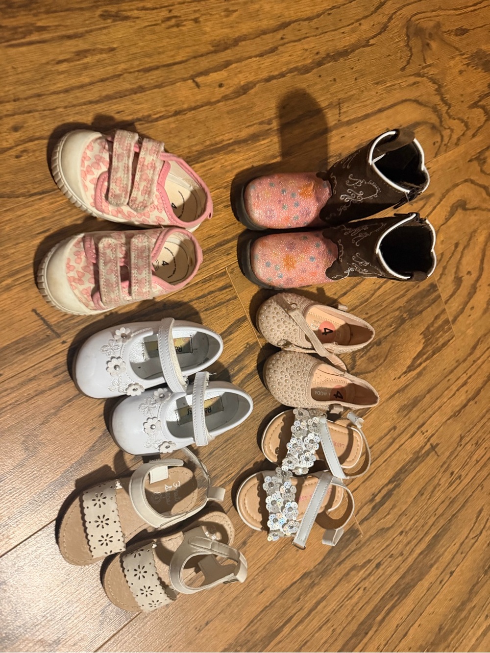 Little girls size 4 various shoes / boots
